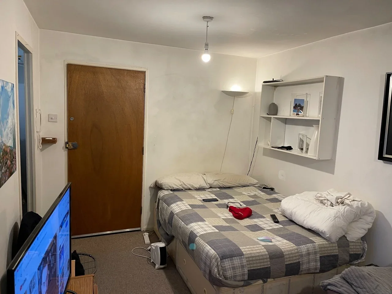 Flat Spencer Mews in Greater London