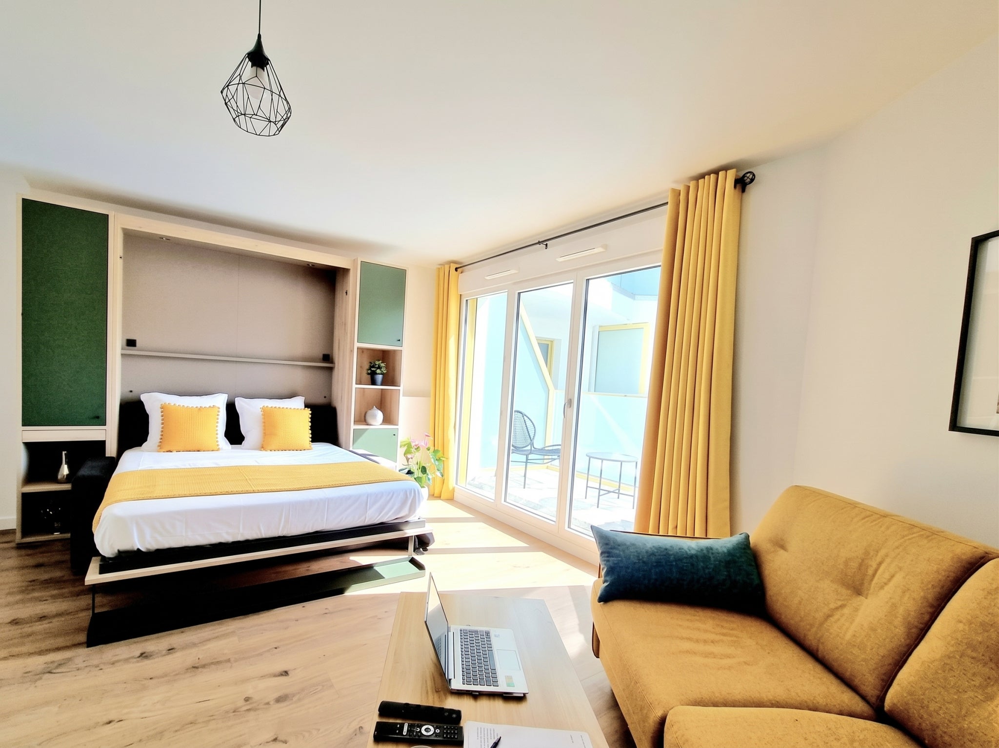 Flat Rue Henri Sainte-Claire Deville in Rueil-Malmaison