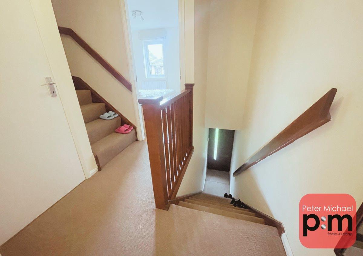 Flat Pilgrims Close in Greater London