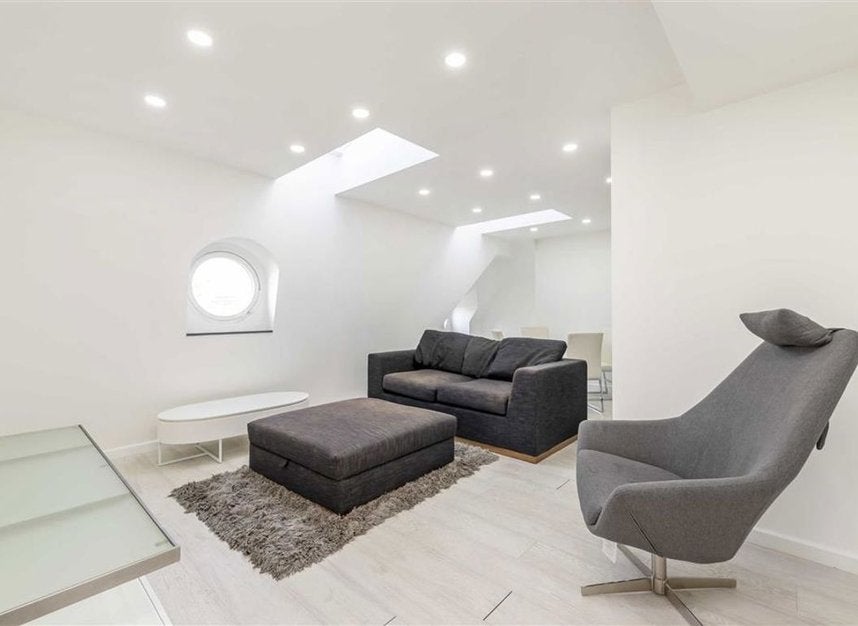 Flat Queen's Gate in Greater London