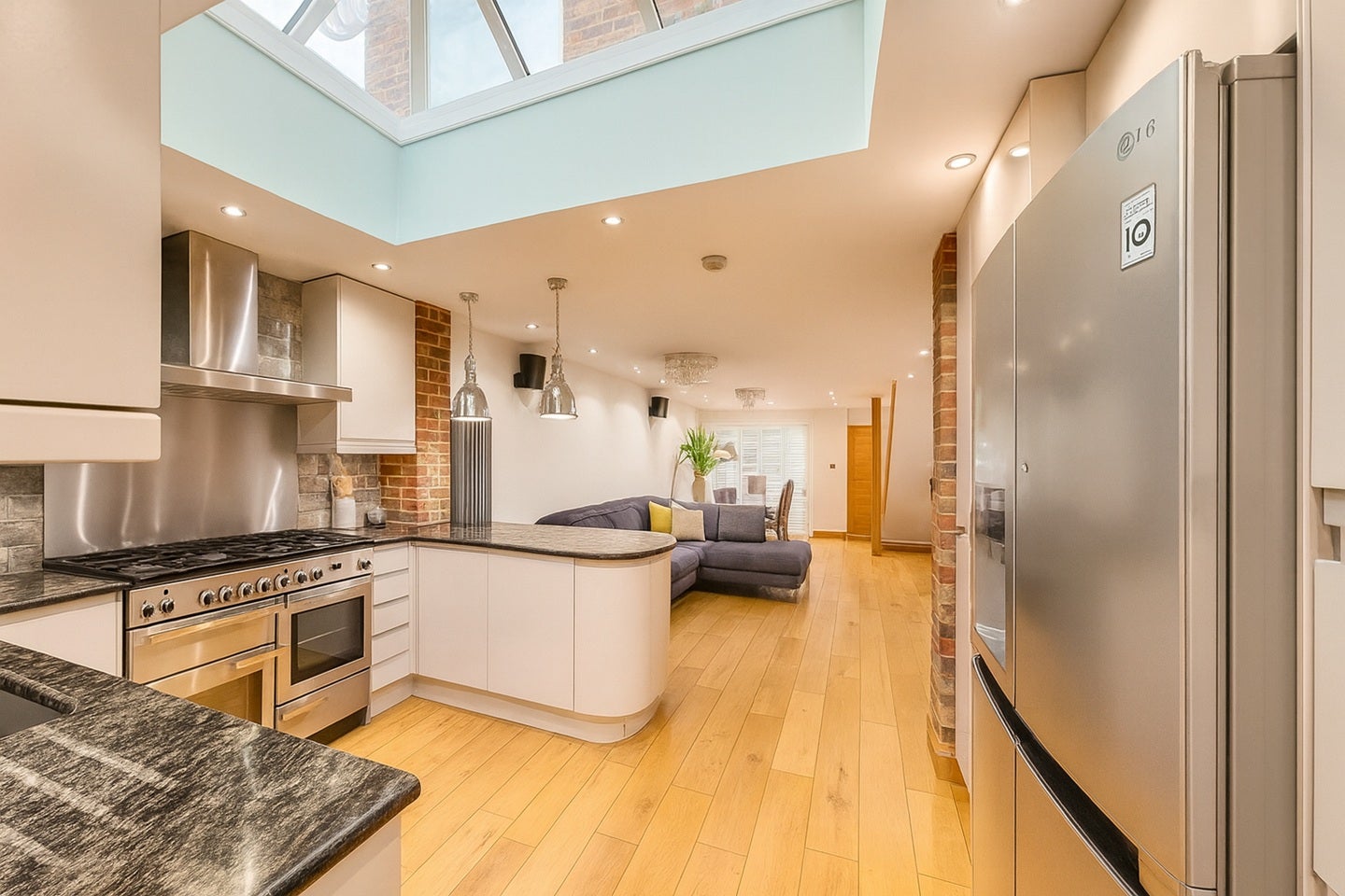 House Aspen Close in Greater London