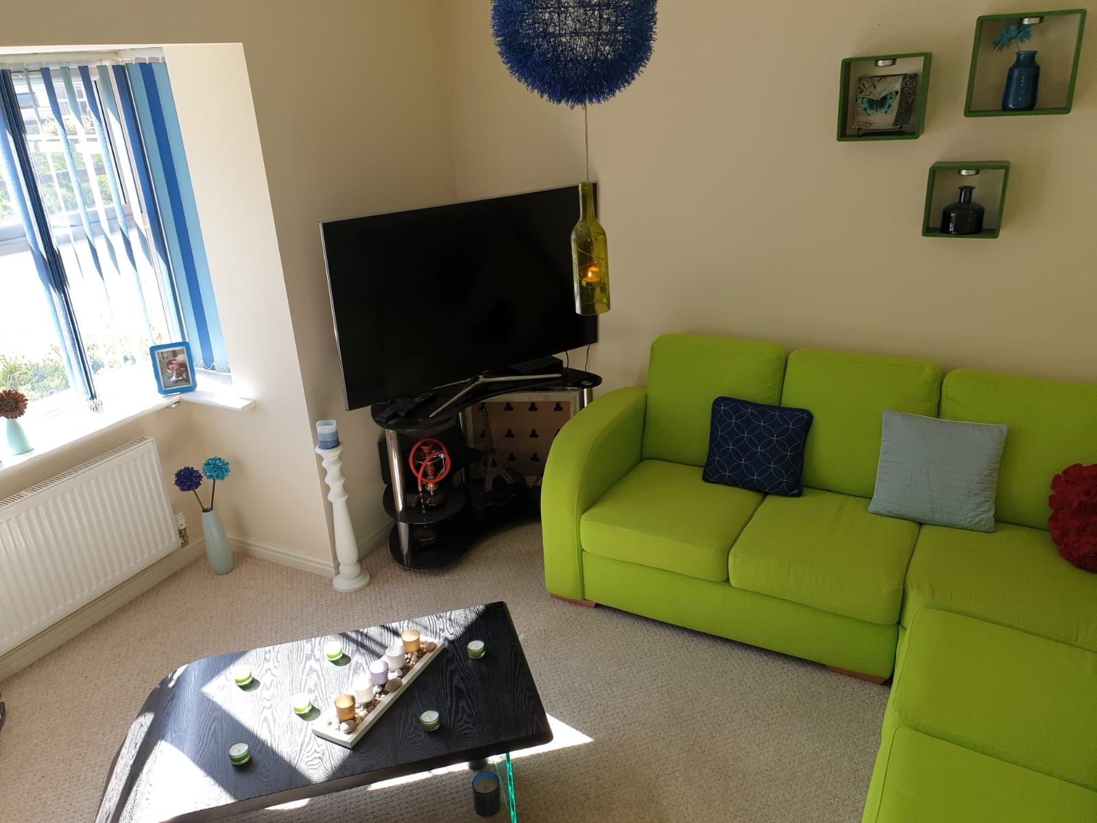 House Farneside Close in Carlisle