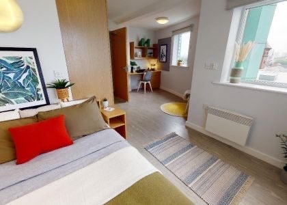 Room Moor Lane in Preston