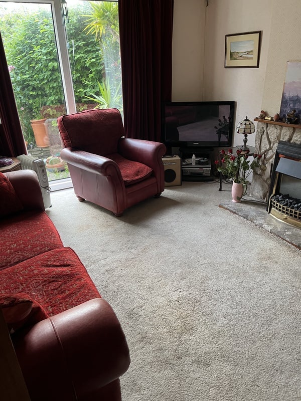 Room Sullivan Close in Penarth