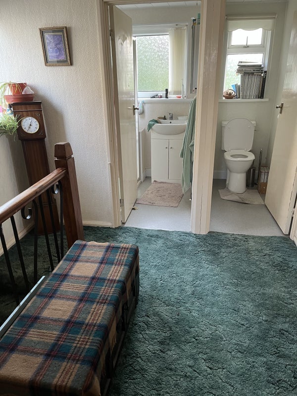Room Sullivan Close in Penarth