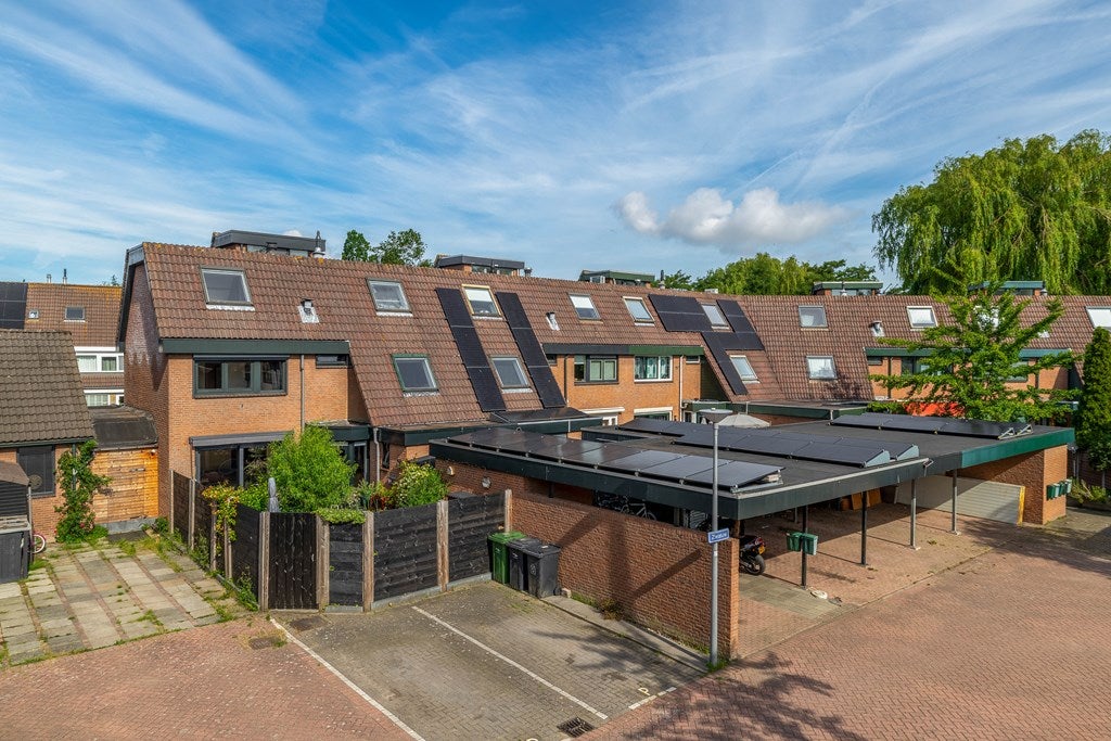 Huis Zwaluw 56 in Hoogvliet Rotterdam