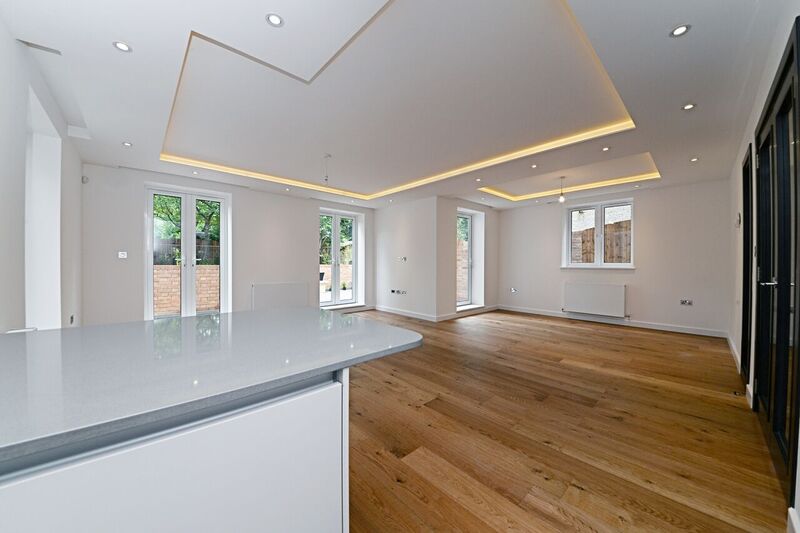 Flat Parson Street in Bristol