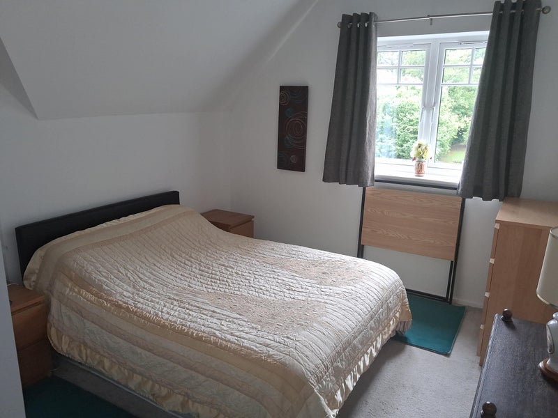 Room Purley Knoll in Greater London