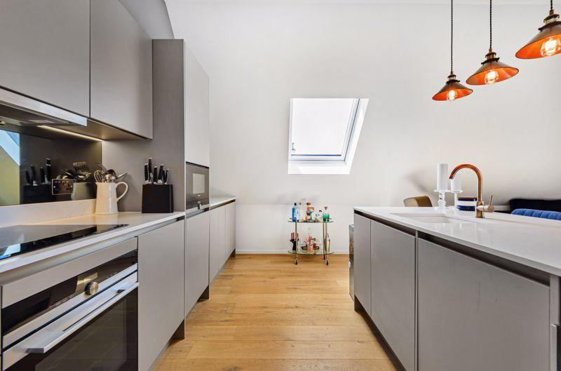 Room Purley Knoll in Greater London