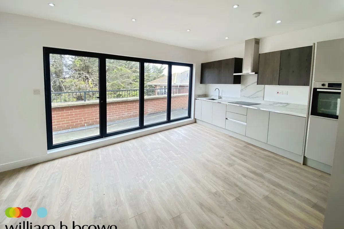Flat London Road in Greater London
