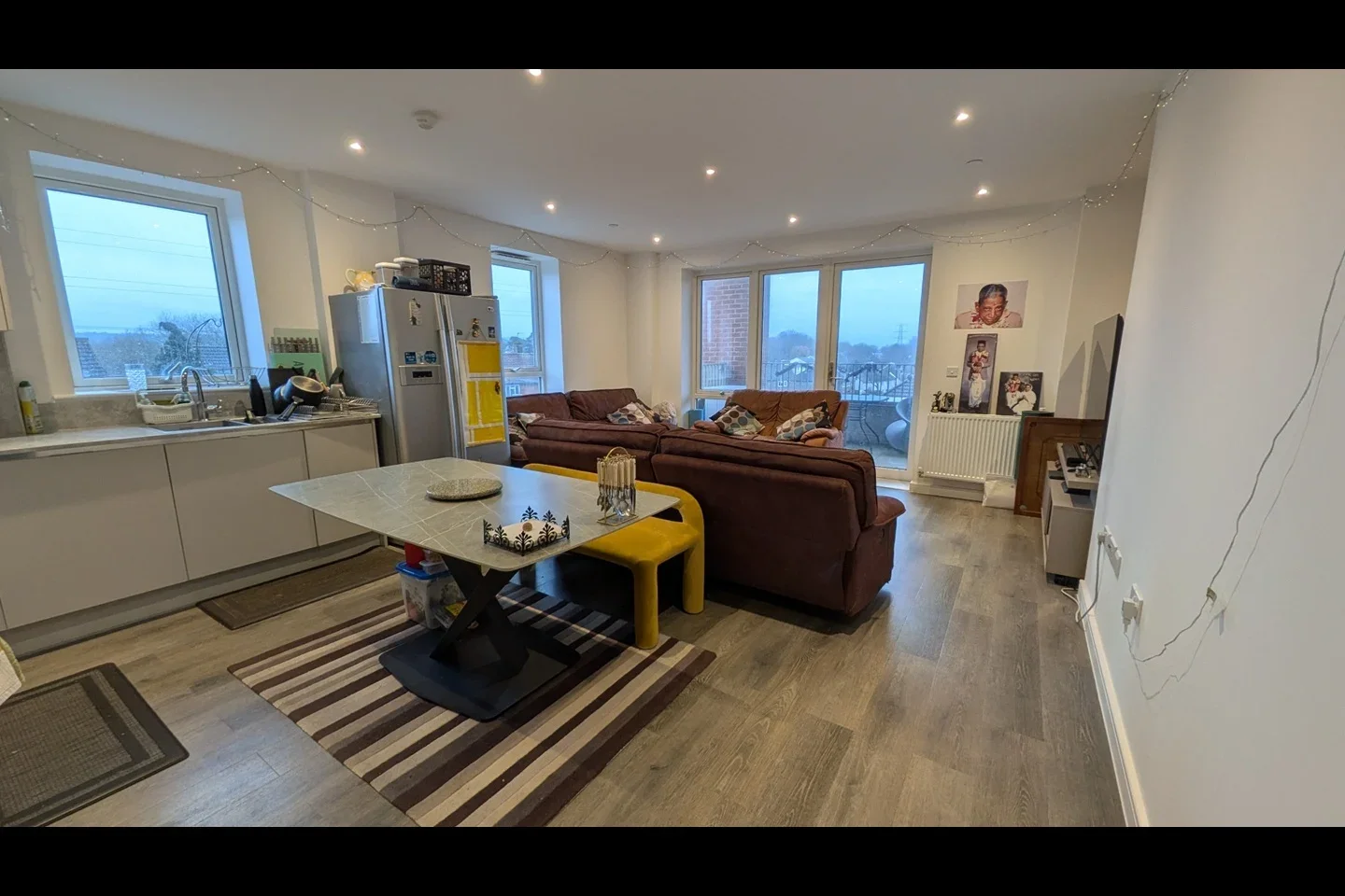 Flat Oxhey Drive in Three Rivers