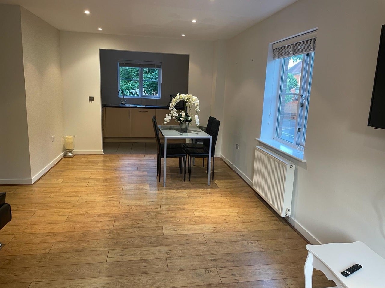 Flat Wey Road in Elmbridge