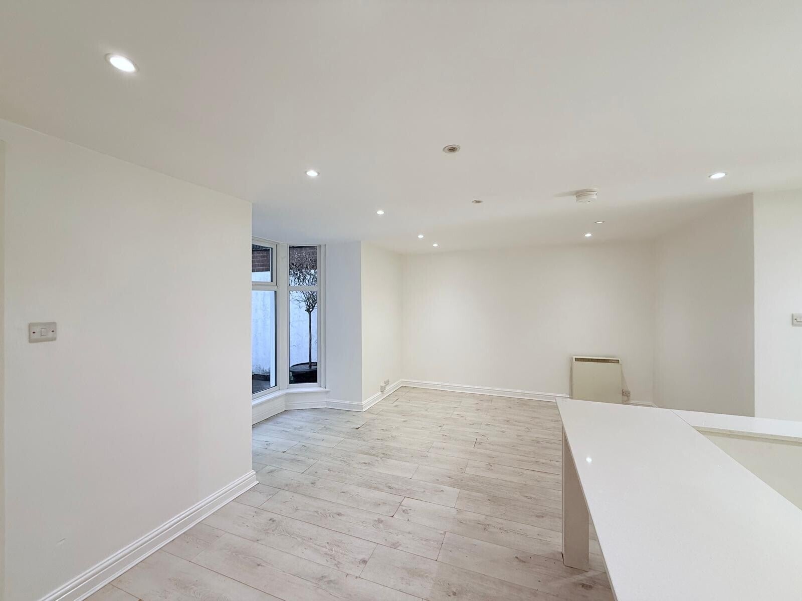 Flat Elm Avenue in Nottingham