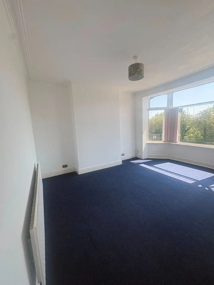 Flat Stockport Road in Cheadle