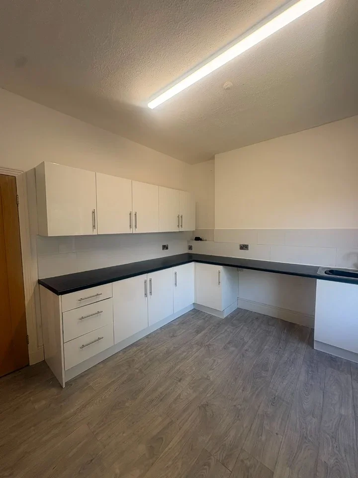 Flat Stockport Road in Cheadle