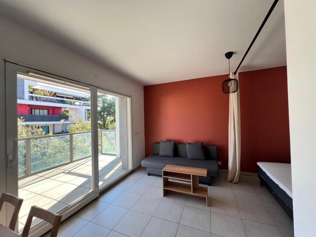 Appartement Rue du Général Dessaix à Saint-Julien-en-Genevois