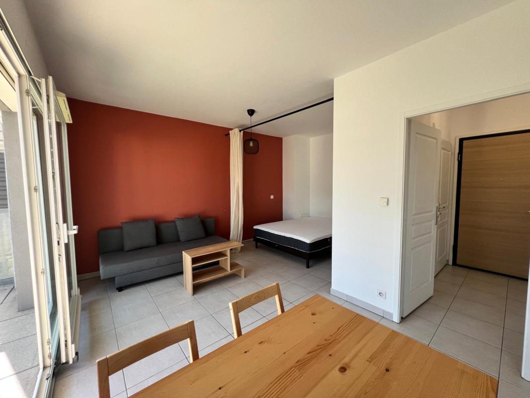Appartement Rue du Général Dessaix à Saint-Julien-en-Genevois