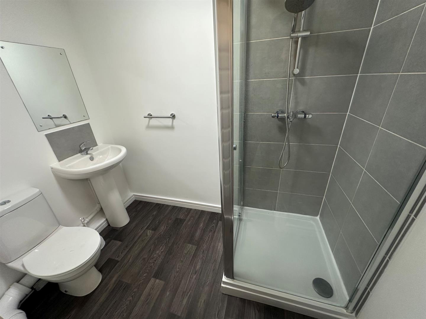 Flat Botley Road in Fareham