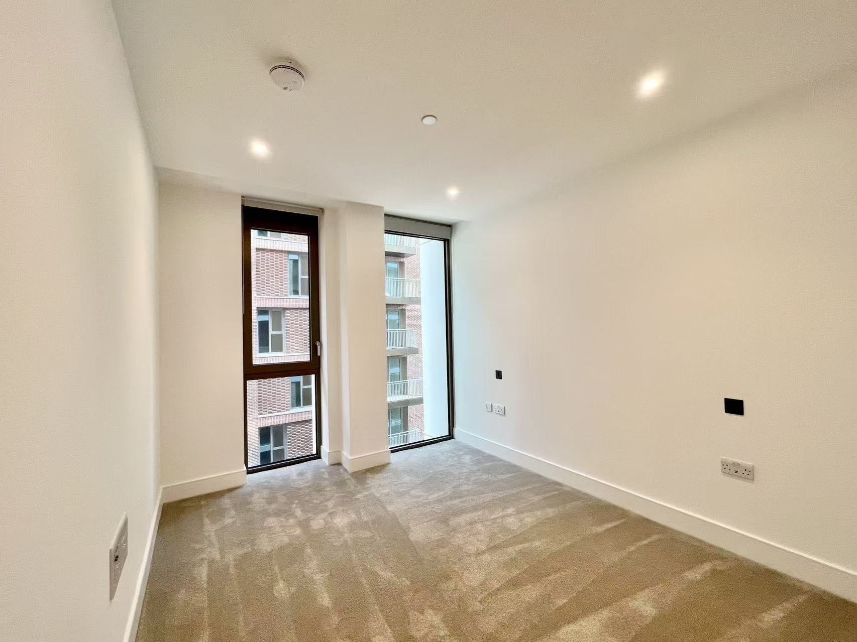 Flat Palmer Road in Greater London
