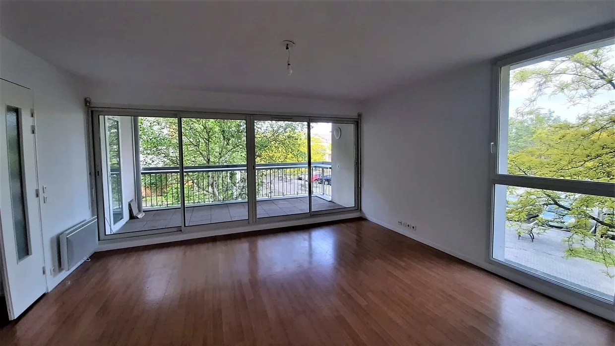 Appartement Place Paul et Jean-Paul Avisseau à Bordeaux