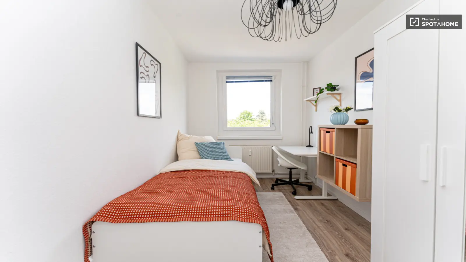 Wohnung Rosenfelder Ring in Berlin