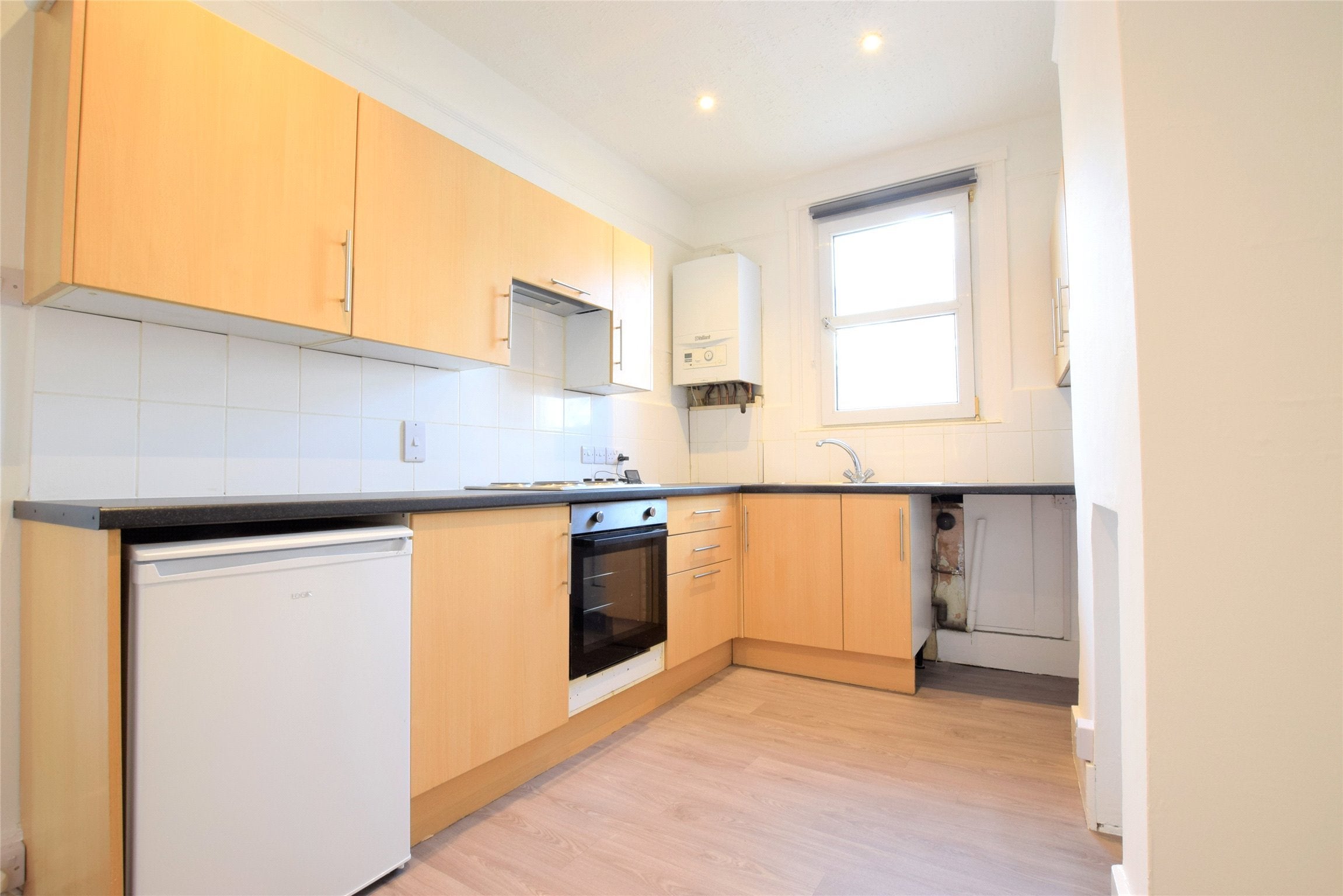 Flat Lime Hill Road in Tunbridge Wells