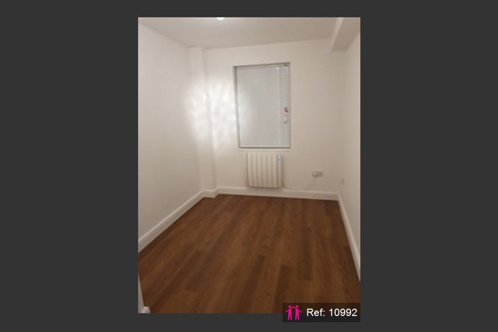 Flat Armiger Way in Witham