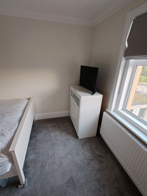Room Avon Road in Bournemouth