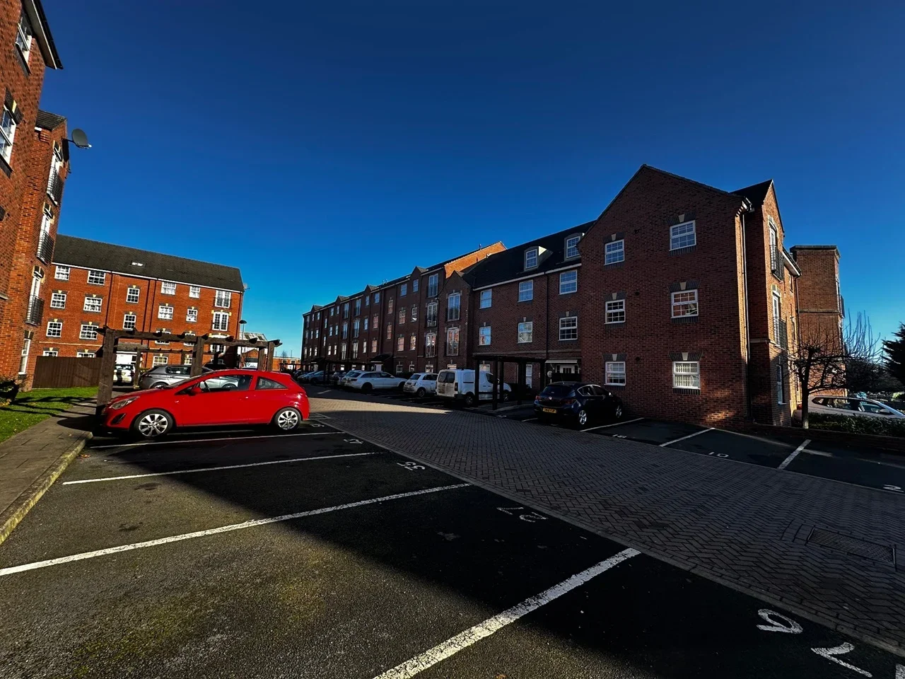 Flat Alfreton Road in Derby