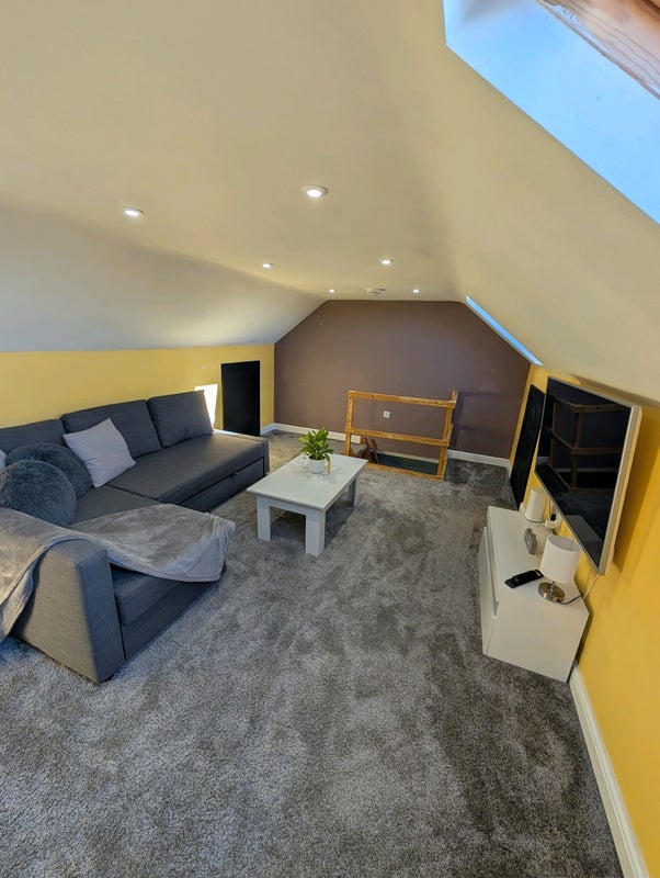 Room Shillingstone Drive in Bournemouth