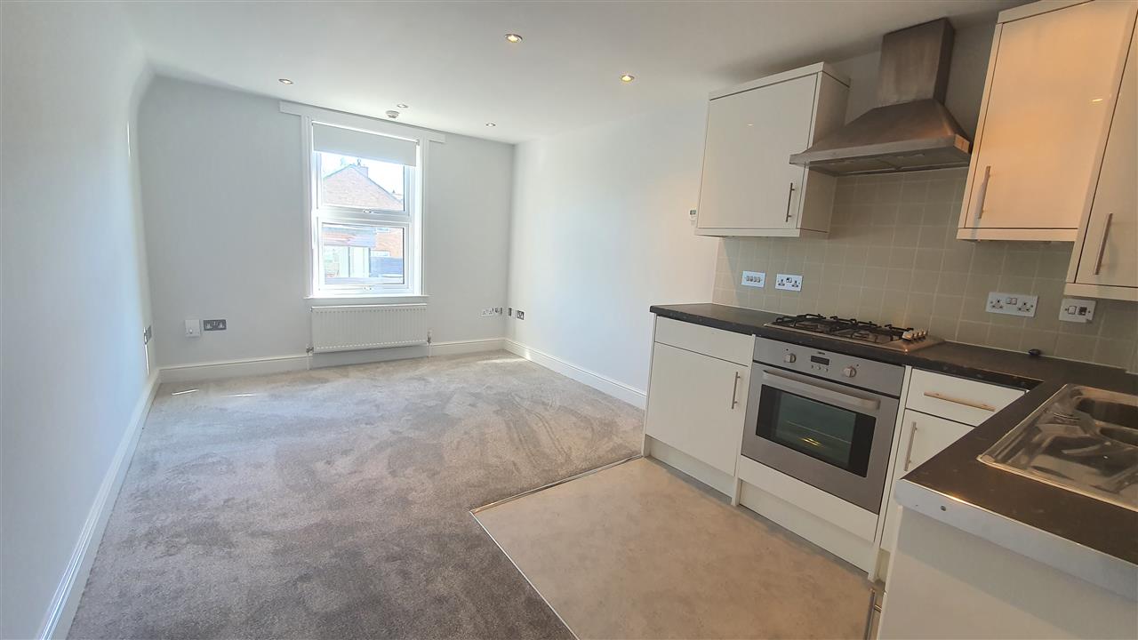Flat Fortess Road in Greater London