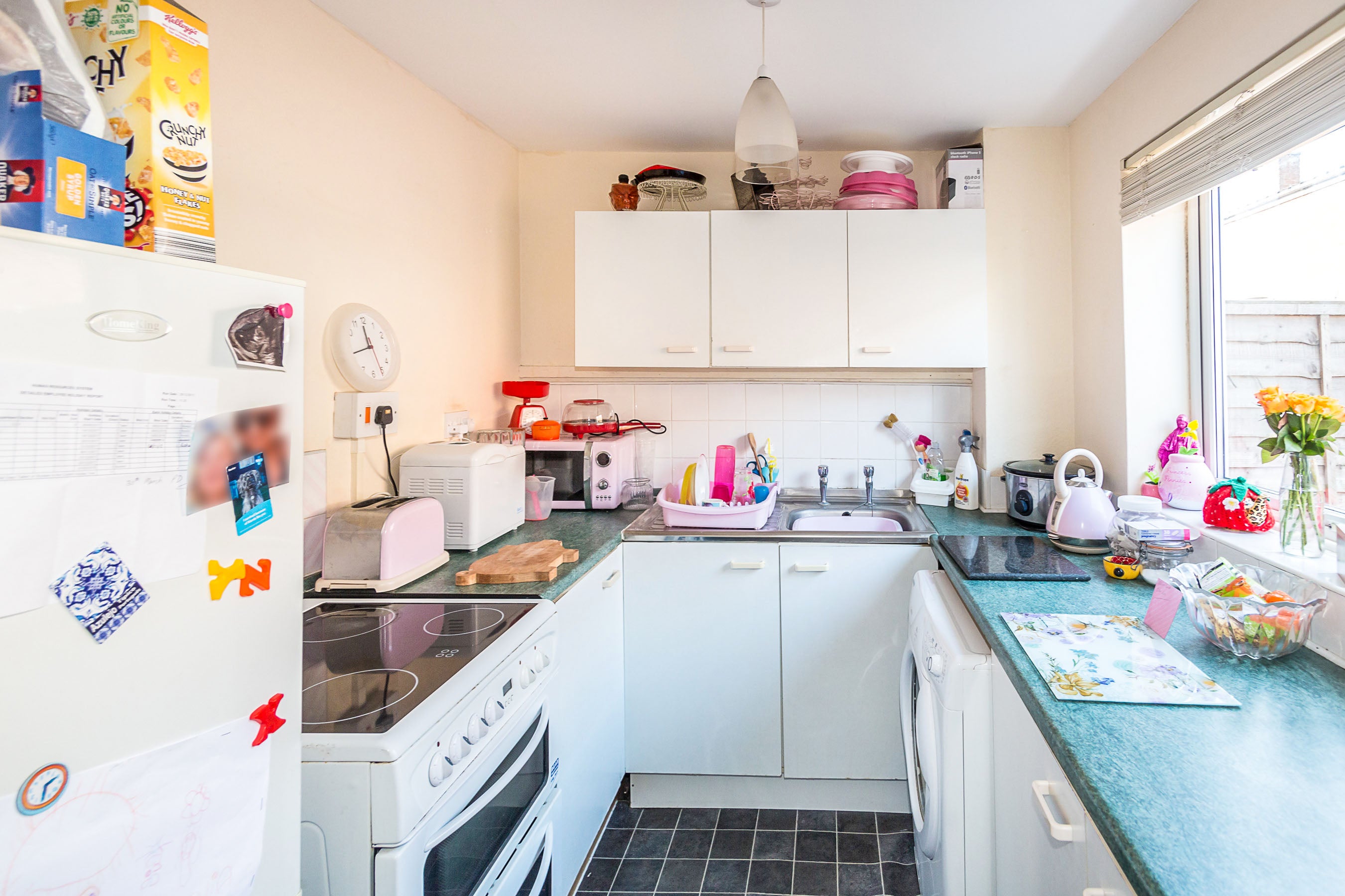 Flat Colleton Drive in Twyford