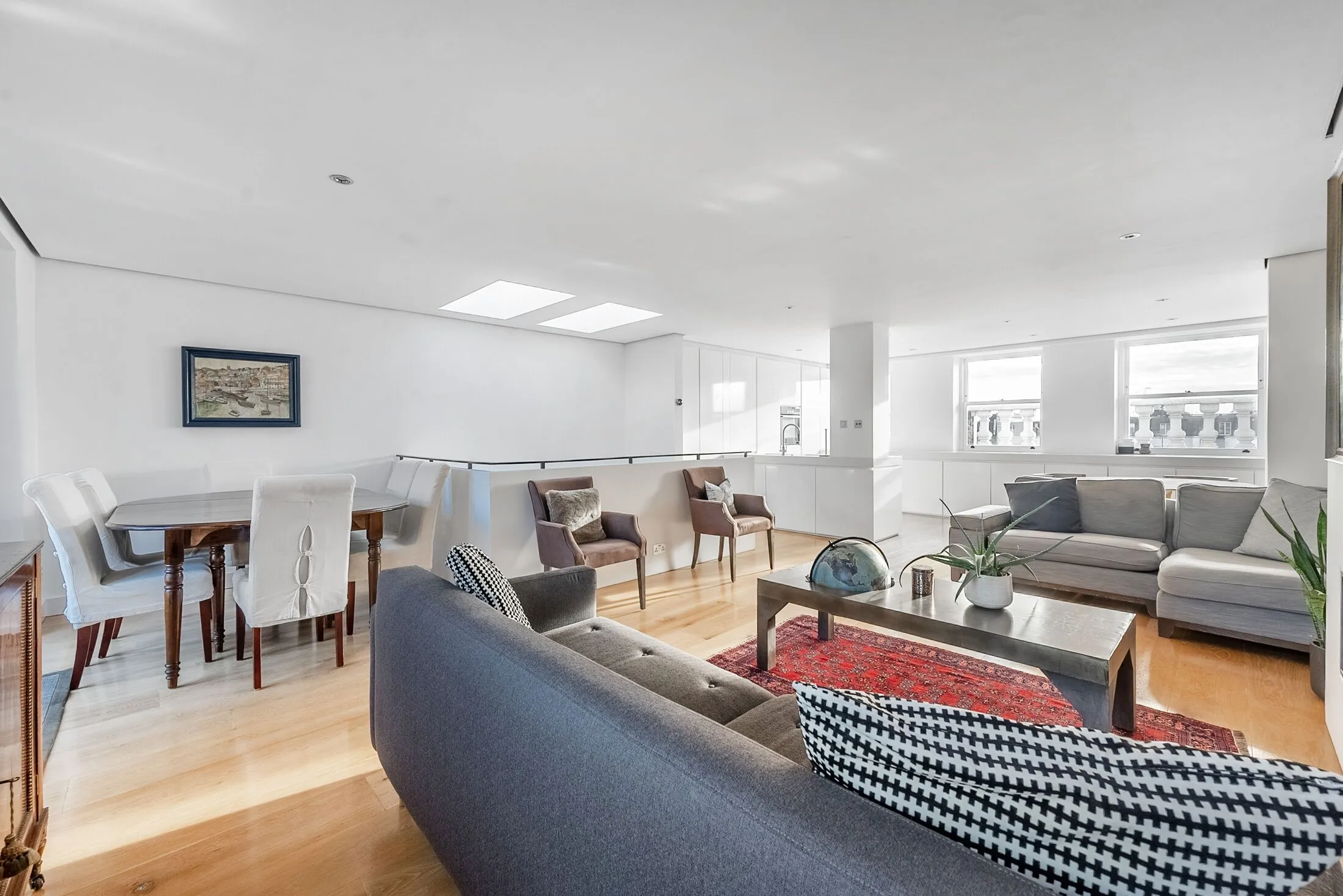 Flat Bolton Gardens in Greater London