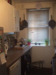 Room Cornwall Square Kennings Way in Greater London