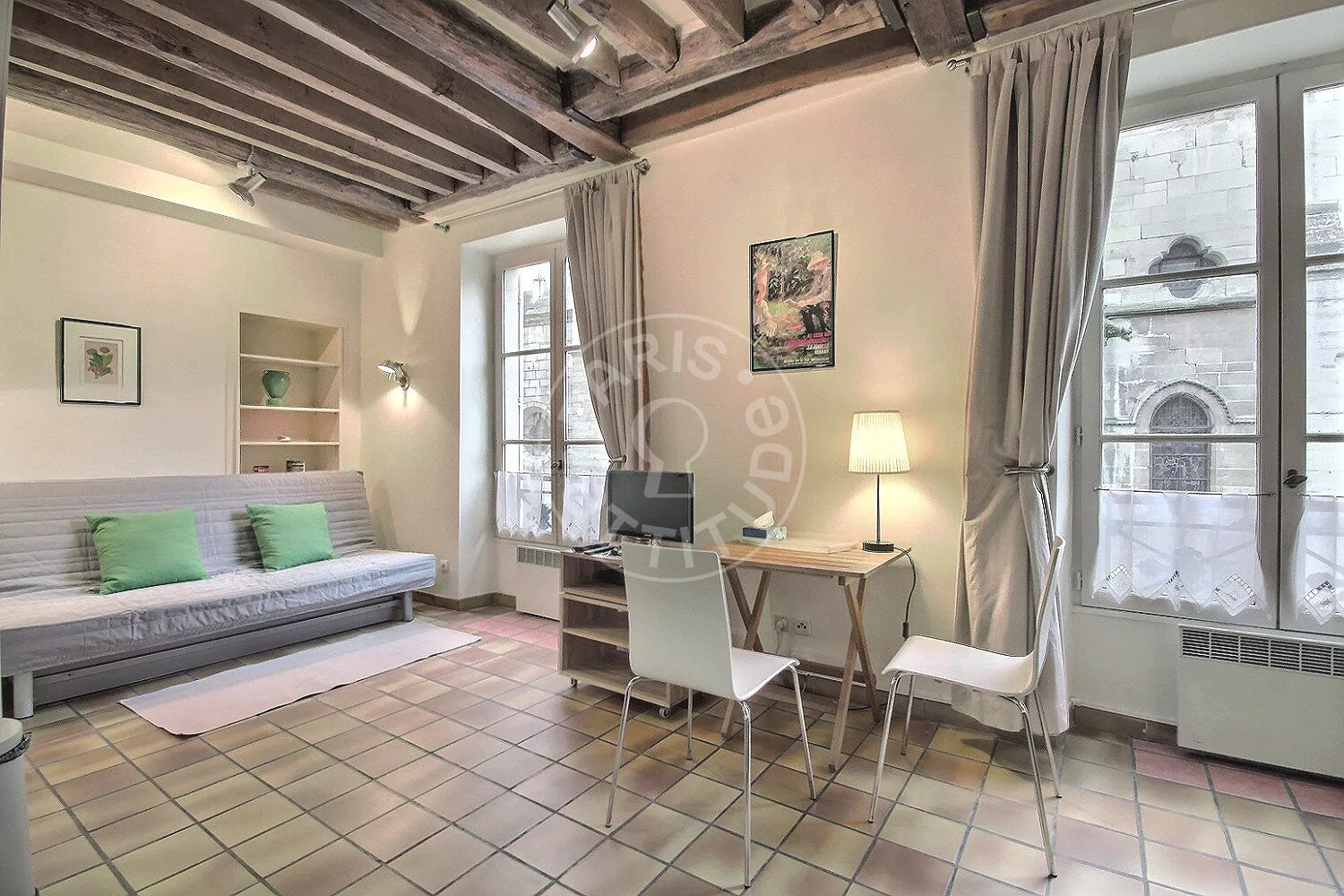 Appartement Rue des Prêtres Saint-Séverin à Paris