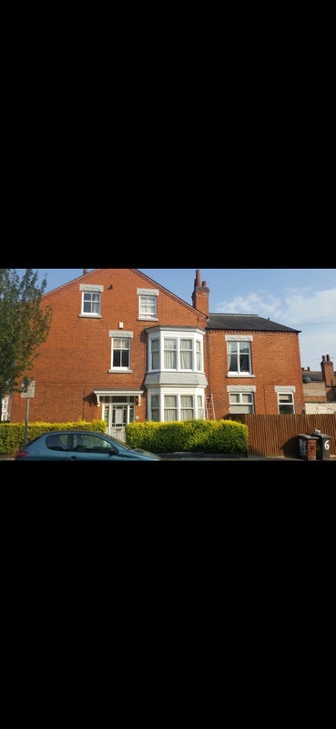 Room Sykefield Avenue in Leicester