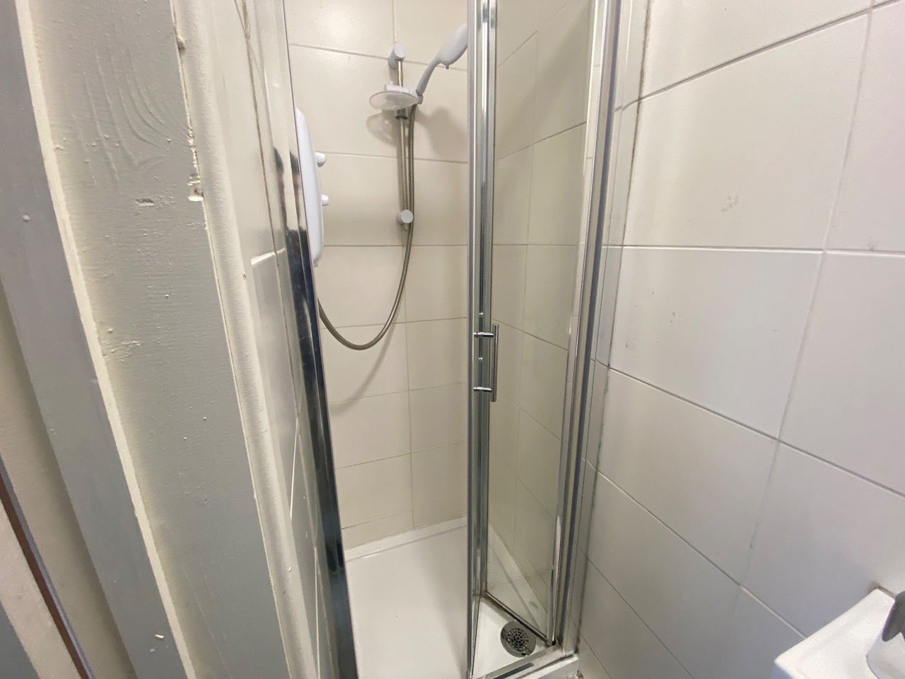 Room Sweet Briar Walk in Greater London