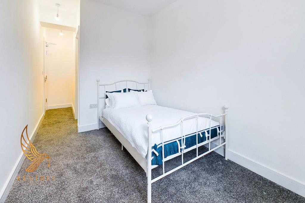 Room Asquith Road in Doncaster