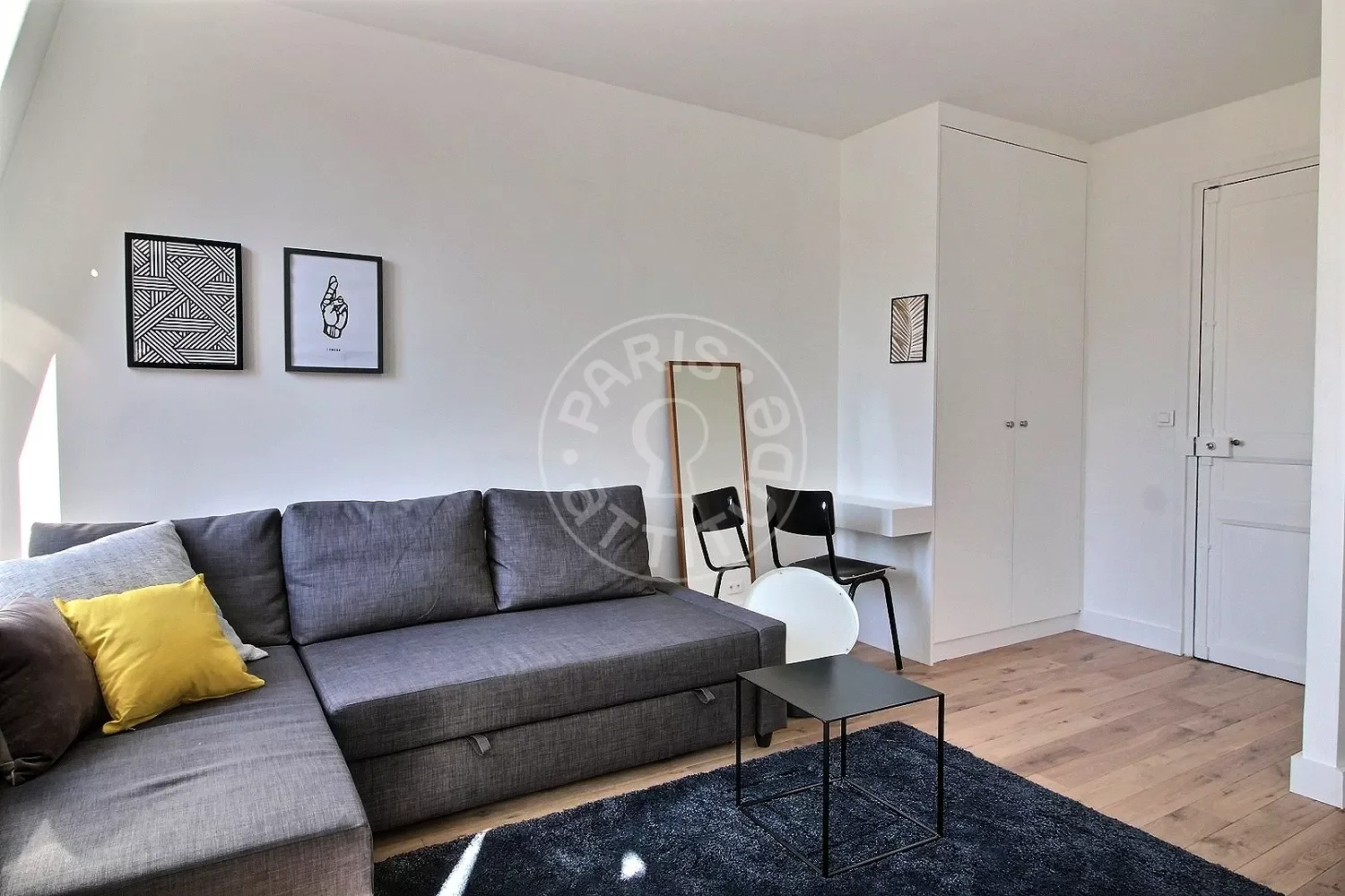 Appartement Rue du Cirque à Paris