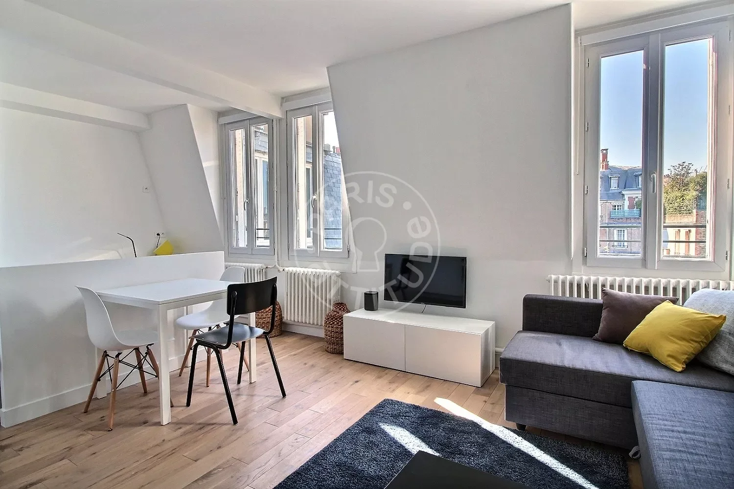 Appartement Rue du Cirque à Paris