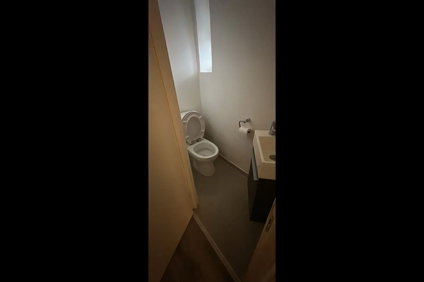 Room Hendon Way in Greater London