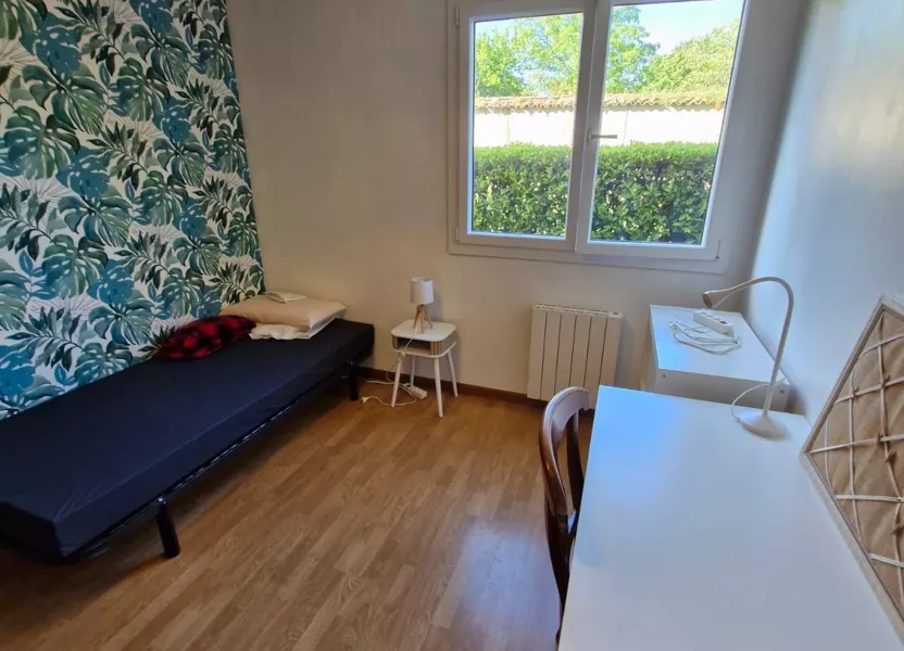 Chambre Rue de l'Haye à Saint-Genis-Laval