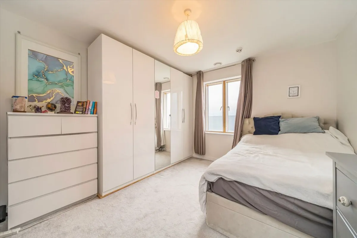 Flat Alexandria Road in Greater London