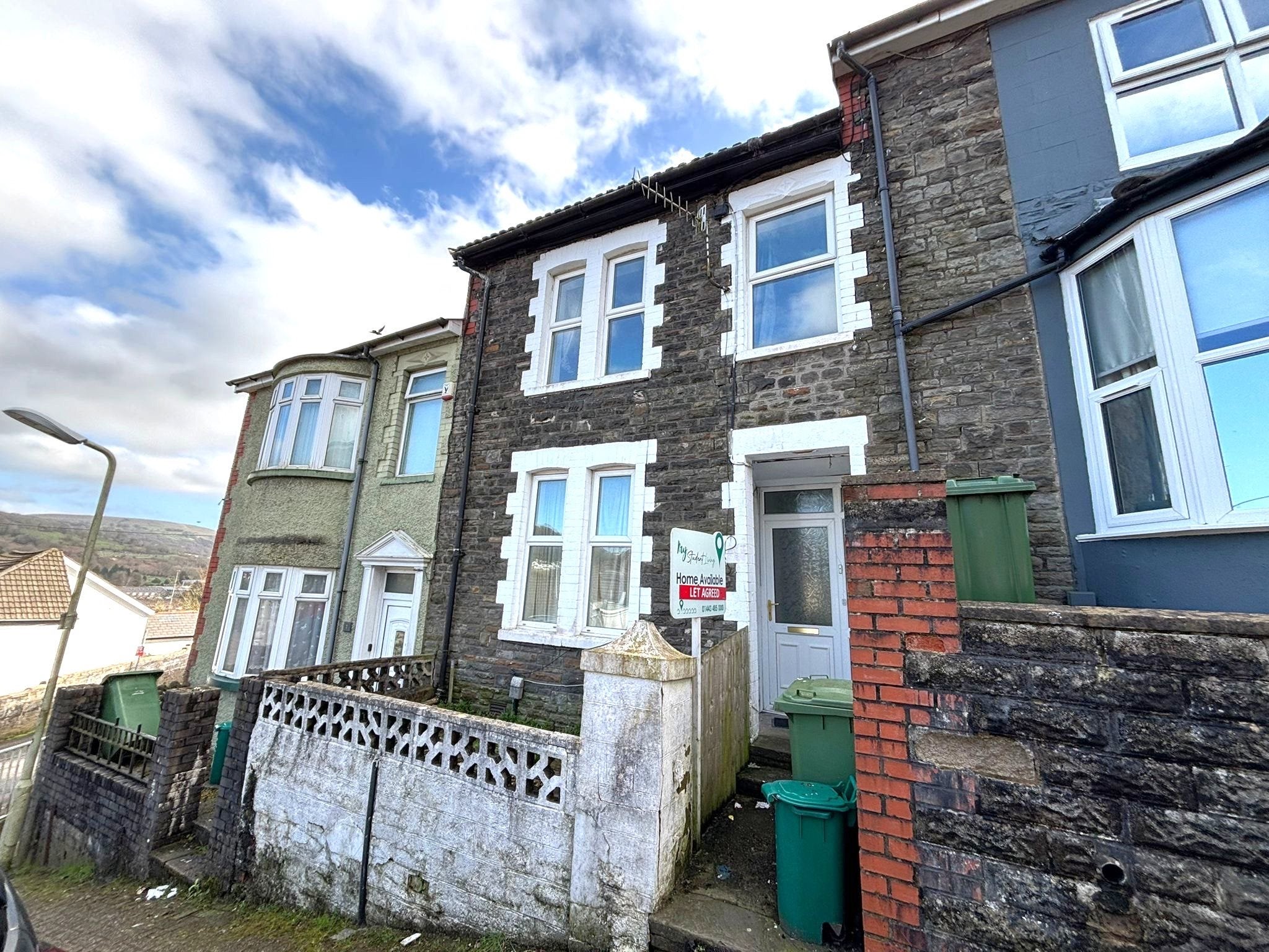 Room Stow Hill in Pontypridd