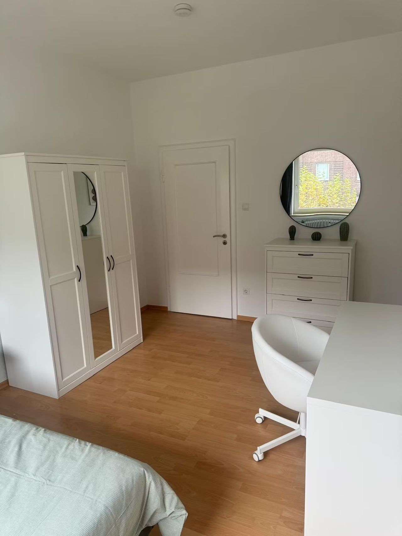 Zimmer Luegallee in Düsseldorf