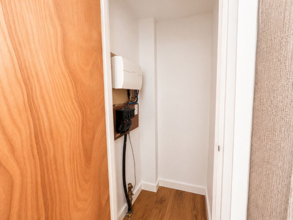 Flat Elson Road in Gosport