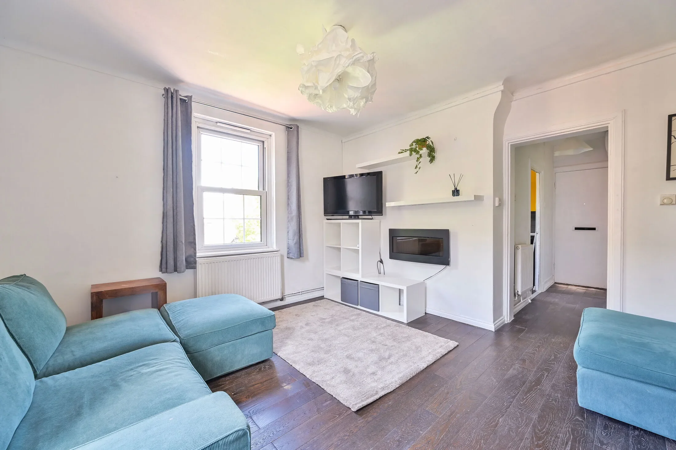 Flat Doddington Grove in Greater London