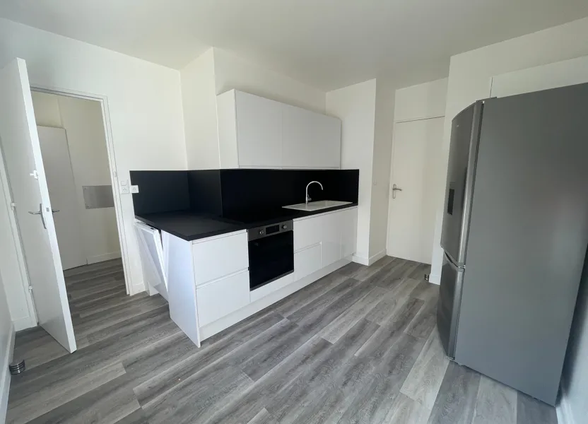 Flat Rue Aramis et Jean Derube in Dourdan