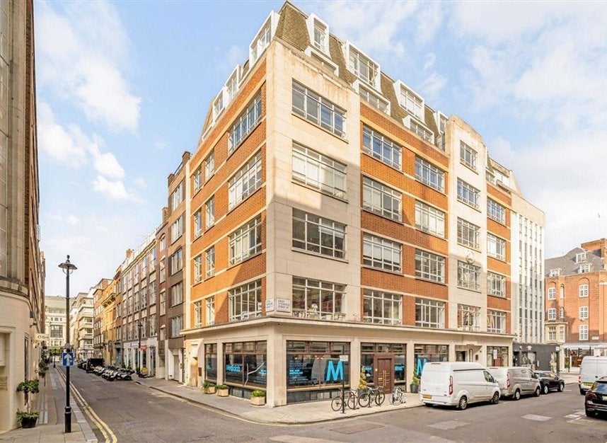Flat Little Portland Street in City of Westminster