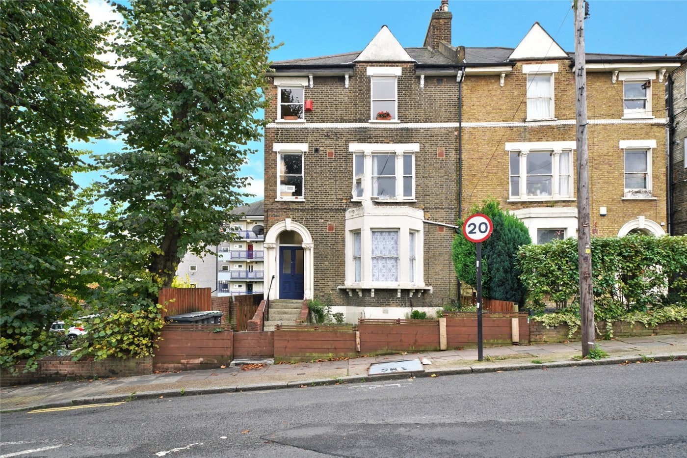 Flat Vesta Road in Greater London